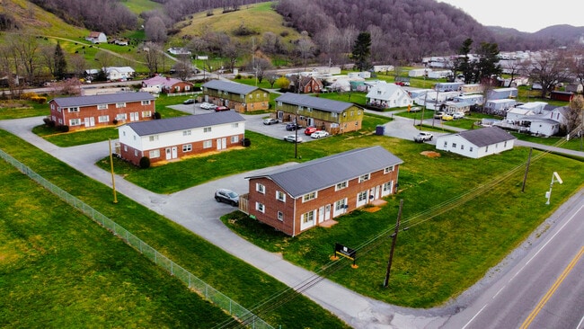 property at 5907 Lee Hwy