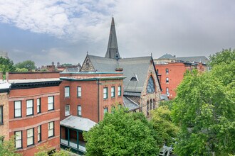 Strawbridge Apartments in Baltimore, MD - Building Photo - Building Photo