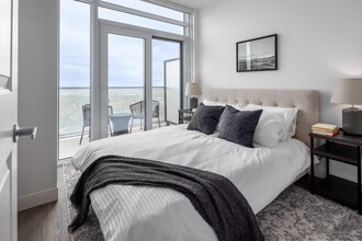 22 Hughson Street North in Hamilton, ON - Building Photo - Interior Photo
