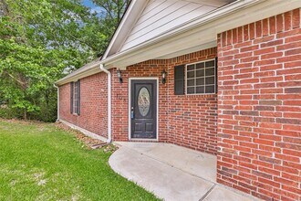 108 Harbour Town Cir in Montgomery, TX - Building Photo - Building Photo