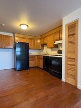 351 Hildreth St in Lowell, MA - Building Photo - Building Photo