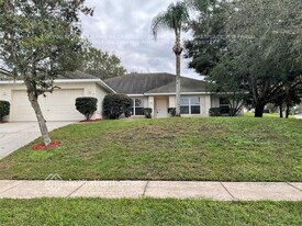 510 Shady Pine Ct in Minneola, FL - Building Photo