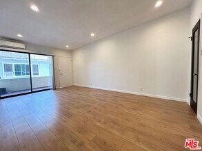 1148 N Formosa Ave in West Hollywood, CA - Building Photo - Building Photo