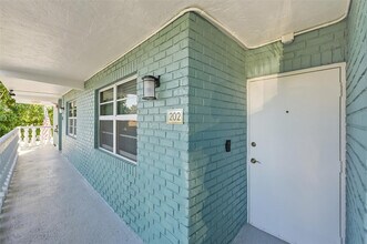 801 NE 18th Ct in Fort Lauderdale, FL - Building Photo - Building Photo