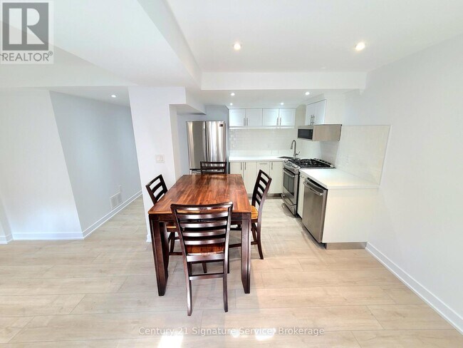 790 Eaglemount Crescent in Mississauga, ON - Building Photo - Building Photo