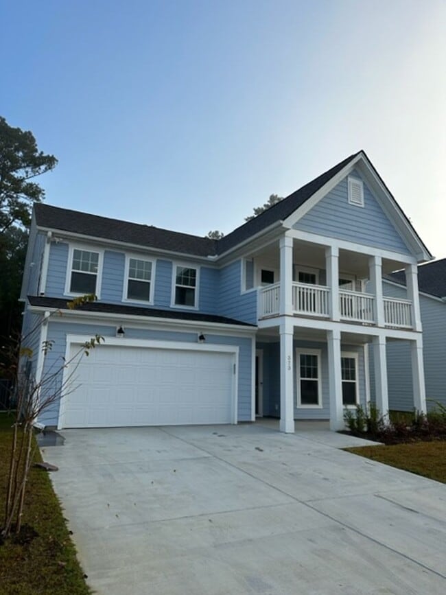 373 Danner Dr in Bluffton, SC - Building Photo - Building Photo