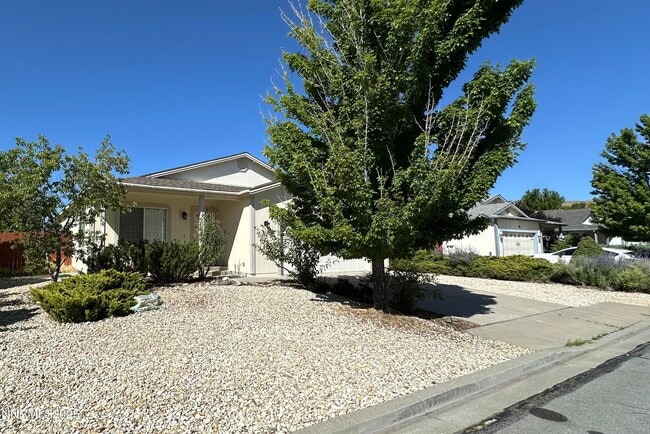 18154 Cherryleaf Ct in Reno, NV - Building Photo - Building Photo