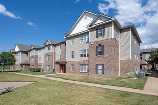 The Grand at Buffalo Run in Abilene, TX - Building Photo
