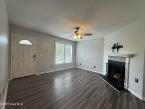 509 Wright St in Wilmington, NC - Foto de edificio - Building Photo