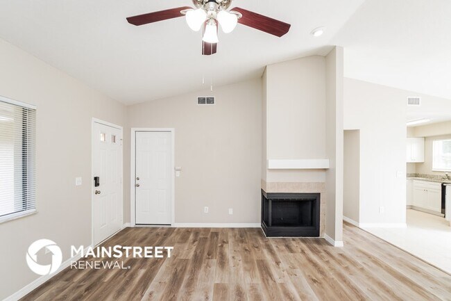 106 Cranfield Ct in Orlando, FL - Foto de edificio - Building Photo