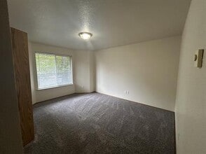 73 E Pine Park Ln in Shelton, WA - Building Photo - Building Photo