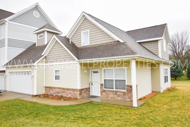 property at 15508 Townsend Ave