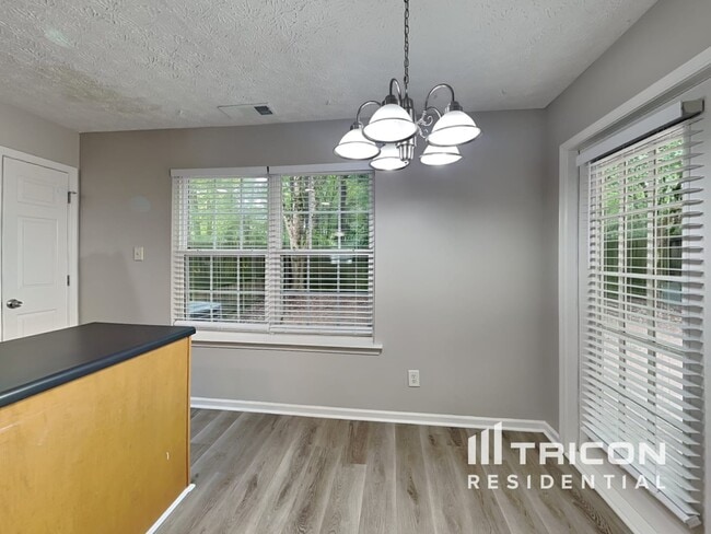 221 Osmanthus Way in Canton, GA - Building Photo - Building Photo