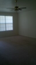 3108 Denia Ct-Unit -B in Killeen, TX - Building Photo - Building Photo