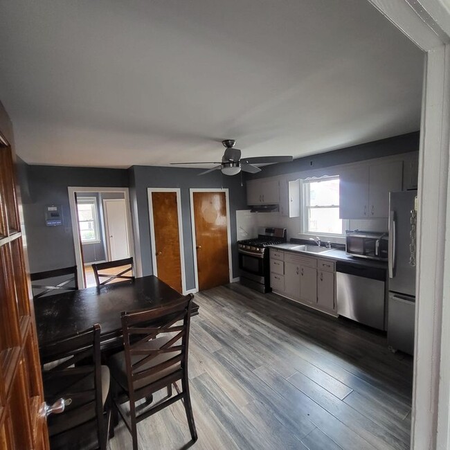 property at 340 N 4th Ave