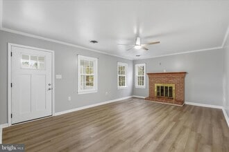 130 Cox Rd in Huntingtown, MD - Building Photo - Building Photo