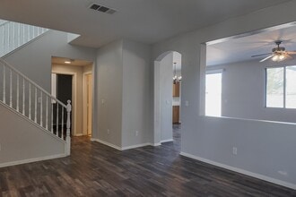 9222 Cazador St in Las Vegas, NV - Building Photo - Building Photo