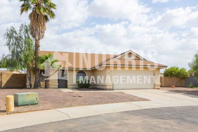 114 Sierra Cir in Casa Grande, AZ - Building Photo - Building Photo