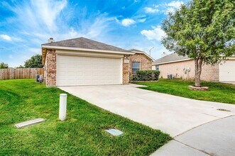 1325 Barrel Run in Haslet, TX - Building Photo - Building Photo