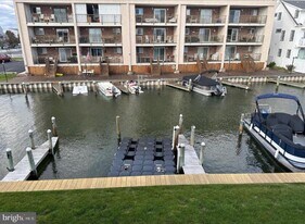 8908 Rusty Anchor Rd in Ocean City, MD - Building Photo