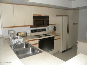 1003 Country Club Dr in Titusville, FL - Building Photo - Building Photo