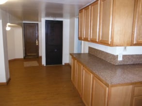 1005 Broad Ave NW in Canton, OH - Building Photo - Building Photo