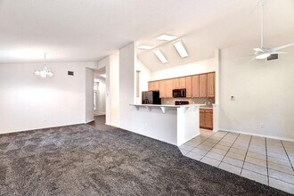 10516 Beard Ave in Austin, TX - Building Photo - Building Photo