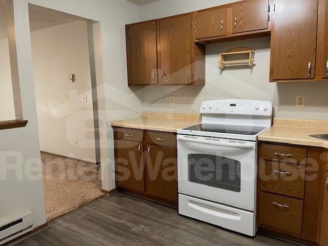 1581 Wheelock Ln in St. Paul, MN - Building Photo - Building Photo