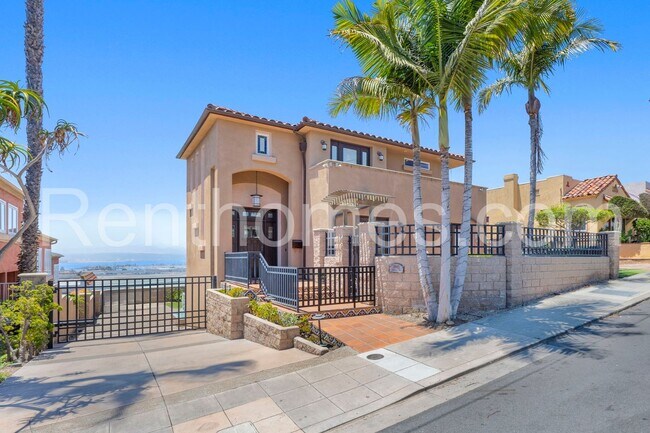 property at 2940 Columbia St