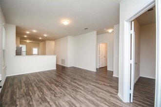 4414 Iron Horse Dr in Houston, TX - Foto de edificio - Building Photo