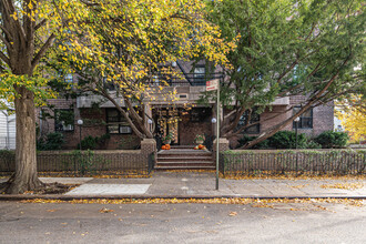 283 E 5th St in Brooklyn, NY - Building Photo - Building Photo