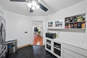 1508 Harmon Cove Tower in Secaucus, NJ - Building Photo - Building Photo