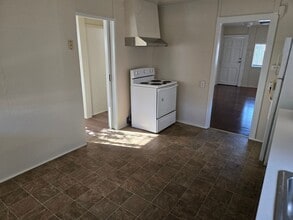 3221 Lincoln Ave in San Diego, CA - Building Photo - Building Photo