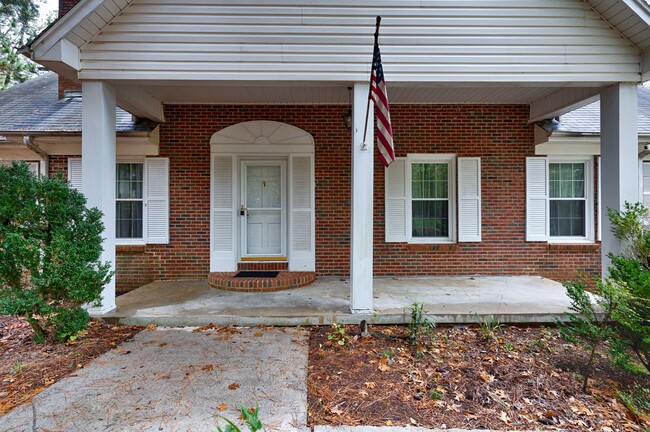 2512 Vista Dr SE in Huntsville, AL - Building Photo - Building Photo