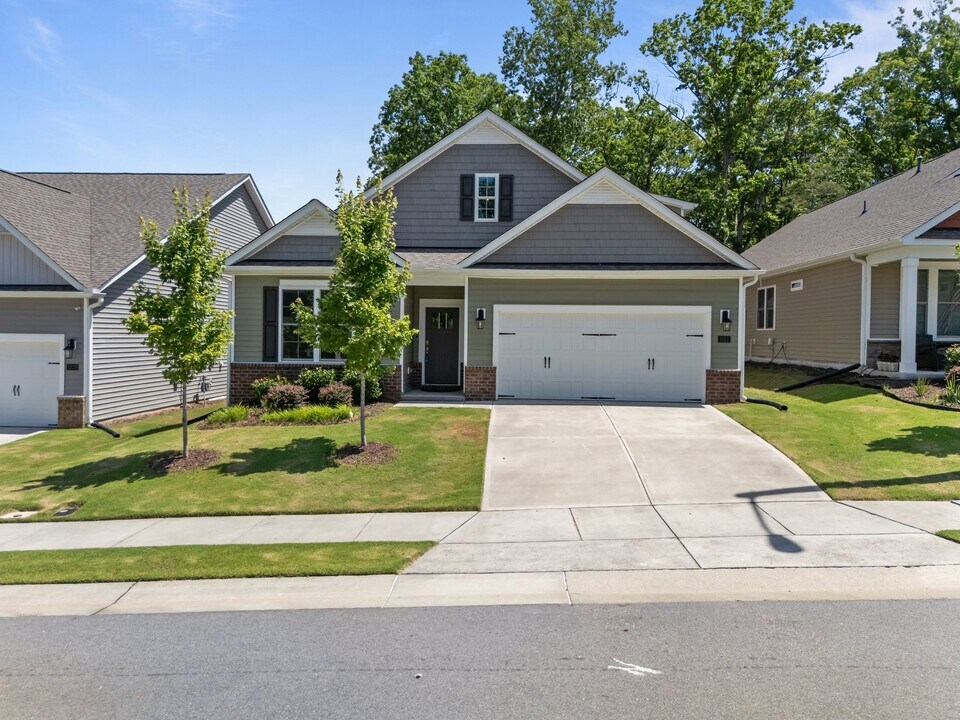 1512 Nichols Crk Rd in Durham, NC - Building Photo
