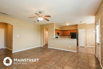 245 Kennedy Ct in Crowley, TX - Foto de edificio - Building Photo