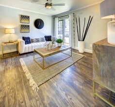 Retreat at Barton Creek in Austin, TX - Building Photo - Building Photo