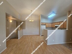 5743 Valle Alegre Pl NW in Albuquerque, NM - Building Photo - Building Photo