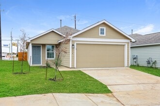 454 Ambush Ridge in San Antonio, TX - Building Photo - Building Photo