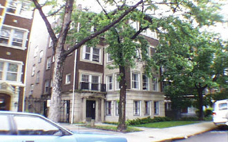 7737 N Eastlake Ter Apartments