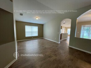 24853 Siena Dr in Lutz, FL - Building Photo - Building Photo