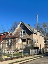 822 Dewey Ave in Ann Arbor, MI - Building Photo - Building Photo