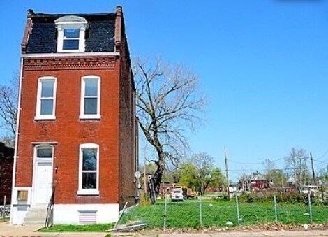 3813 Kossuth Ave in St. Louis, MO - Foto de edificio