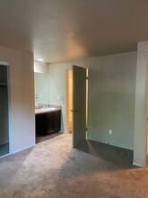 925 Columbia Rd, Unit 814 in Fort Collins, CO - Foto de edificio - Building Photo