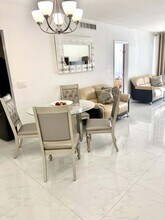 2840 S Ocean Blvd in Palm Beach, FL - Building Photo - Building Photo