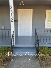 3342 Burlington Ave in Oroville, CA - Building Photo - Building Photo