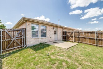 7752 Highpoint Ridge in Frisco, TX - Building Photo - Building Photo