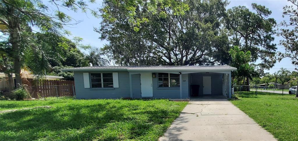 5529 Nutmeg Ave in Sarasota, FL - Building Photo