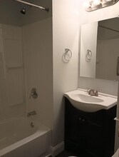 865 Lancaster Ave in Devon, PA - Building Photo - Building Photo