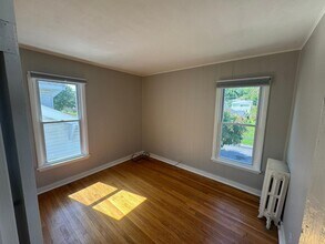 502 Helen St in Syracuse, NY - Building Photo - Building Photo